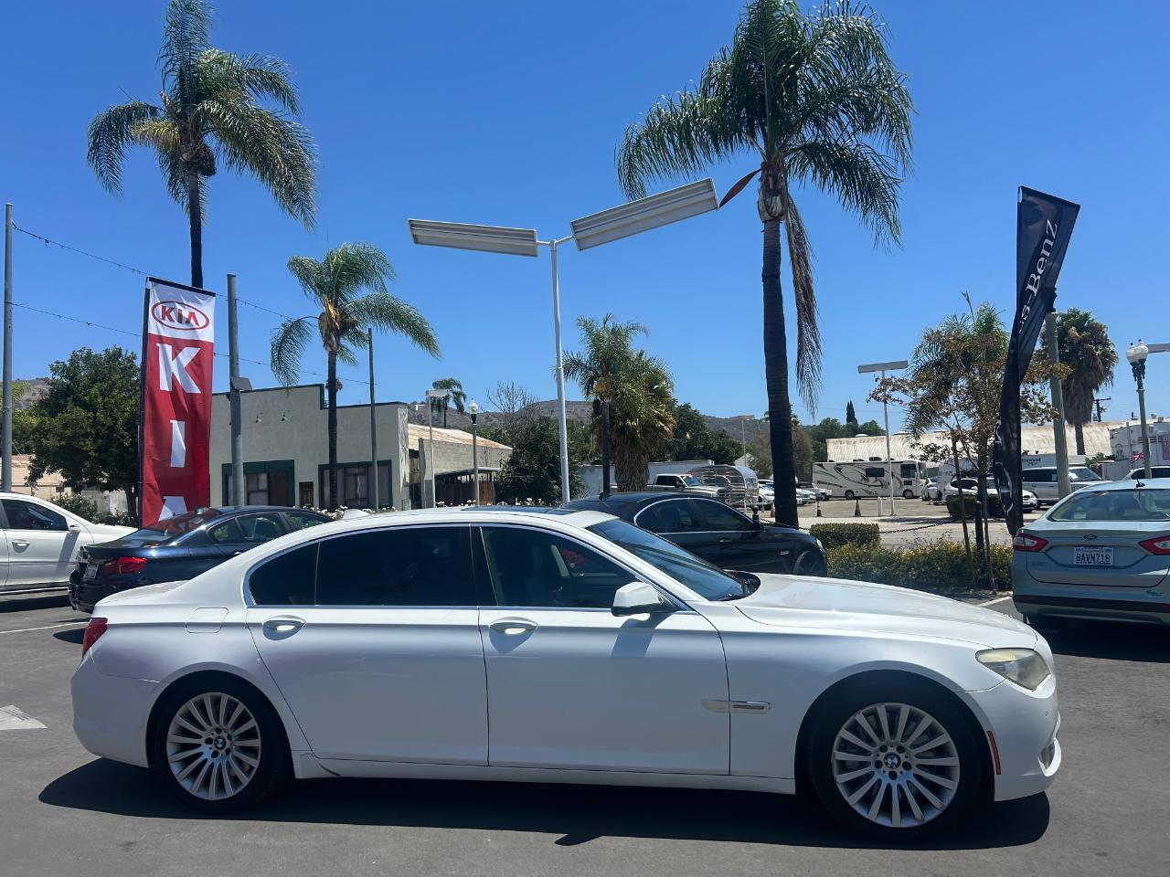 bmw 7 series 2012 WBAKB8C53CDX20587 image bmw 7 series 2012 WBAKB8C53CDX20587 image